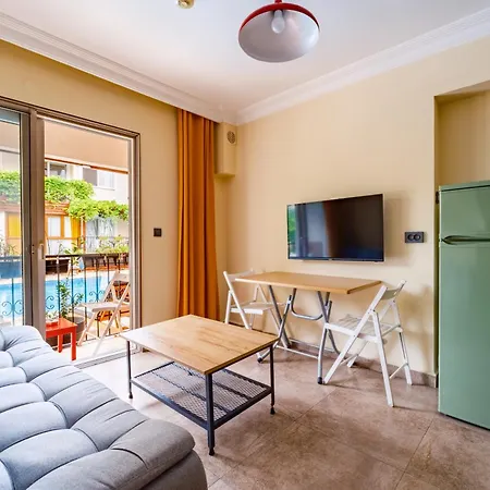 Ten Apart Hotel