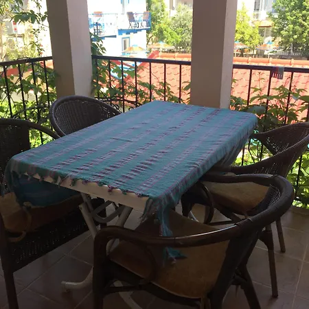 Ten Apart Hotel Φετιγιέ