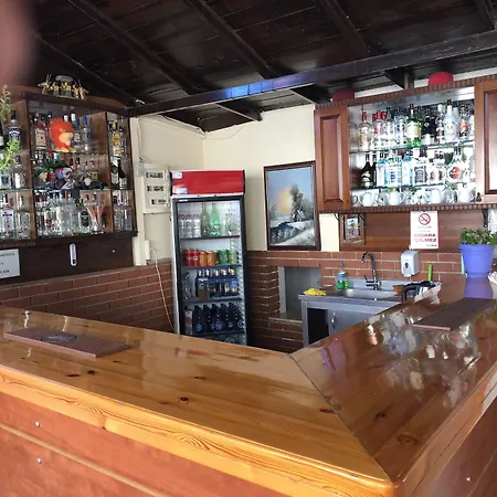 Ξενοδοχείο με διαμερίσματα Ten Apart Hotel 4*