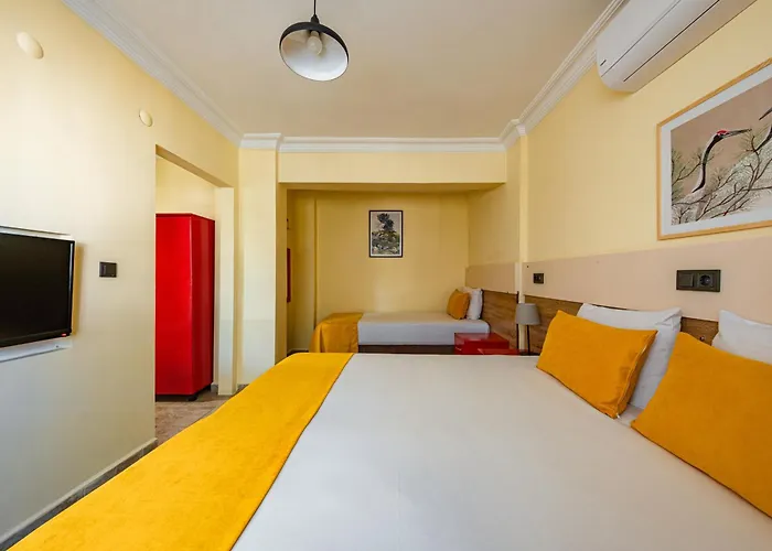 Ten Apart Hotel 4*