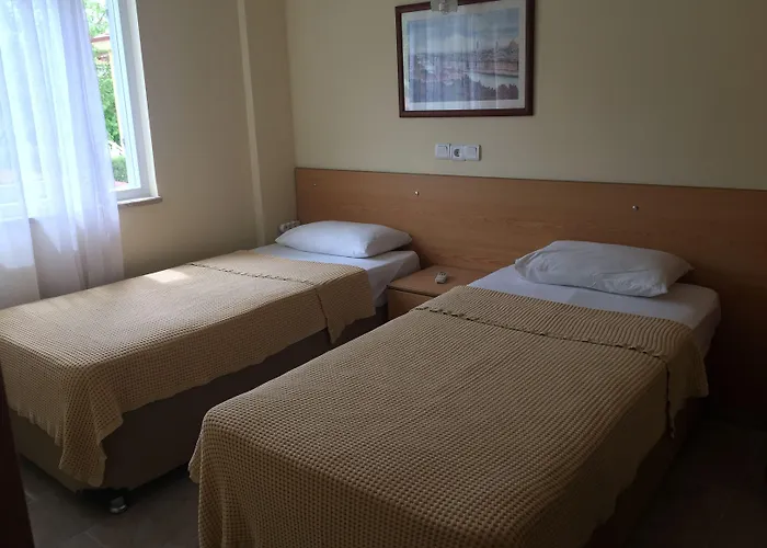 Ten Apart Hotel 4*