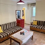 Ten Apart Hotel 4*