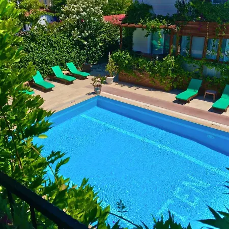 Ten Apart Hotel 3* Fethiye