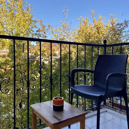 Ten Apart Hotel 3*
