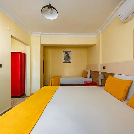 Ten Apart Hotel 3*