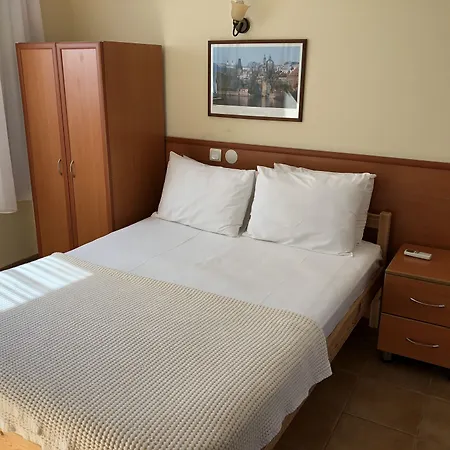 Aparthotel Ten Apart Hotel 3*