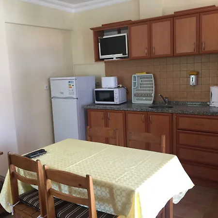 Aparthotel Ten Apart Hotel