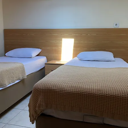 Ten Apart Hotel Aparthotel 3*