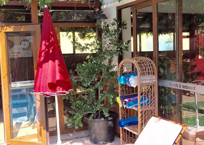 Aparthotel Ten Apart Hotel 4*